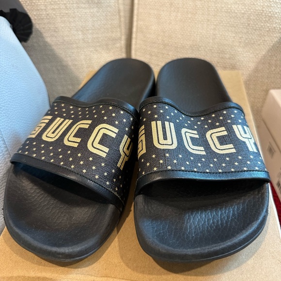 Gucci slides - Picture 2 of 4